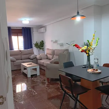 Plaza Ayuntamiento 2 Con Parking Pondos Linares (Jaen)